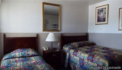 Vinton Modern Motel מראה חיצוני תמונה